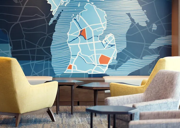 Express & Chicago West - By Ihg Hotel 2*